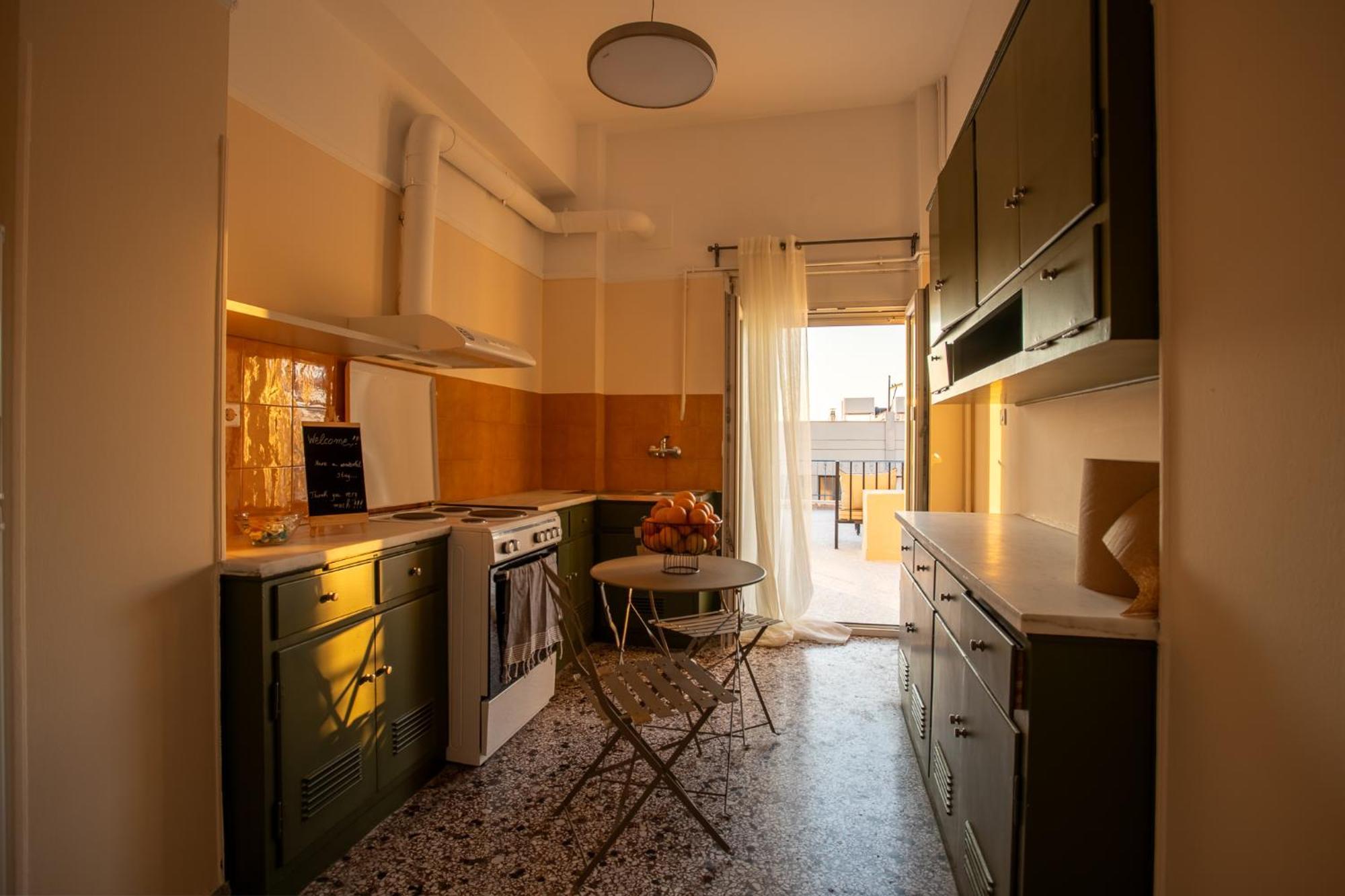 Apartment City-view For 7 Mytilene