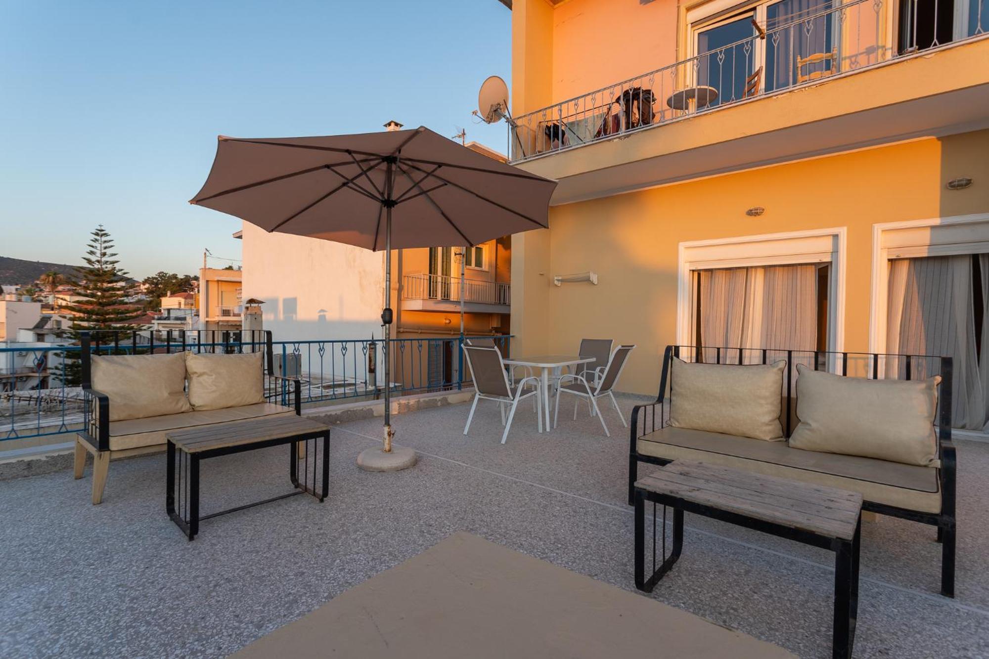 Apartment City-view For 7 *