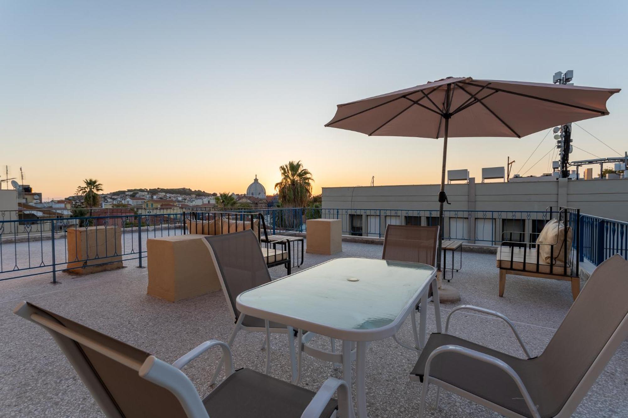 City-view For 7 Apartment
